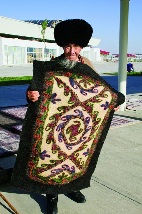Кошма. Младшая сестра ковра | Turkmen.ru